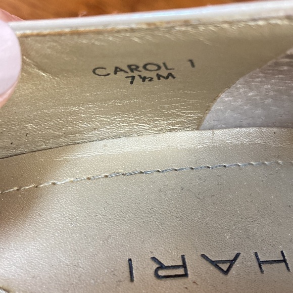 Tahari Carol Nude Patent Leather Rounded Toe Heel - Picture 7 of 8